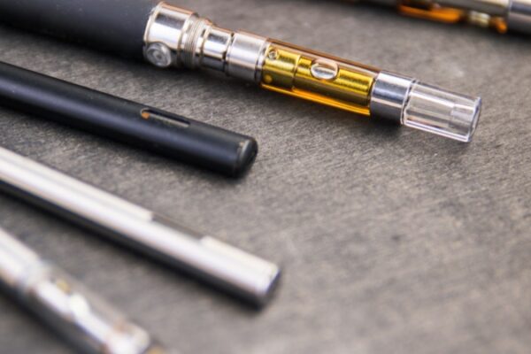 Health and Wellness: The Potential Benefits and Risks of HHC for Bulgarian Consumers