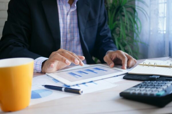 Keith Dagostino and the Importance of Financial Organization in Everyday Life